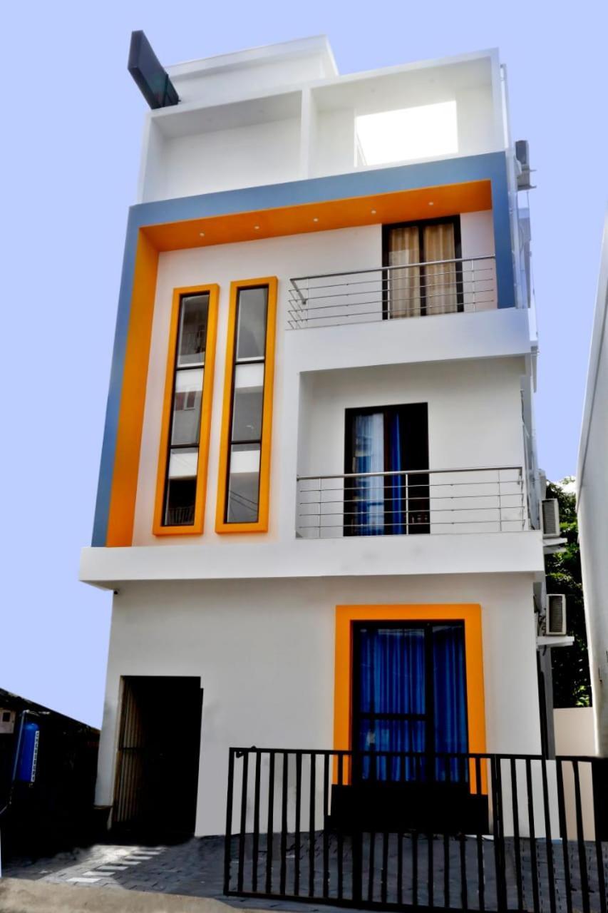 Uthram Residency Villa Kochi Exterior photo